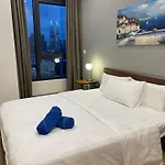 Apartment In Bukit Bintang With Klcc View