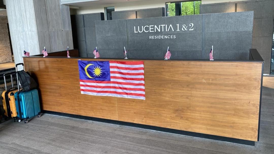 In Bukit Bintang With Klcc View Apartment *