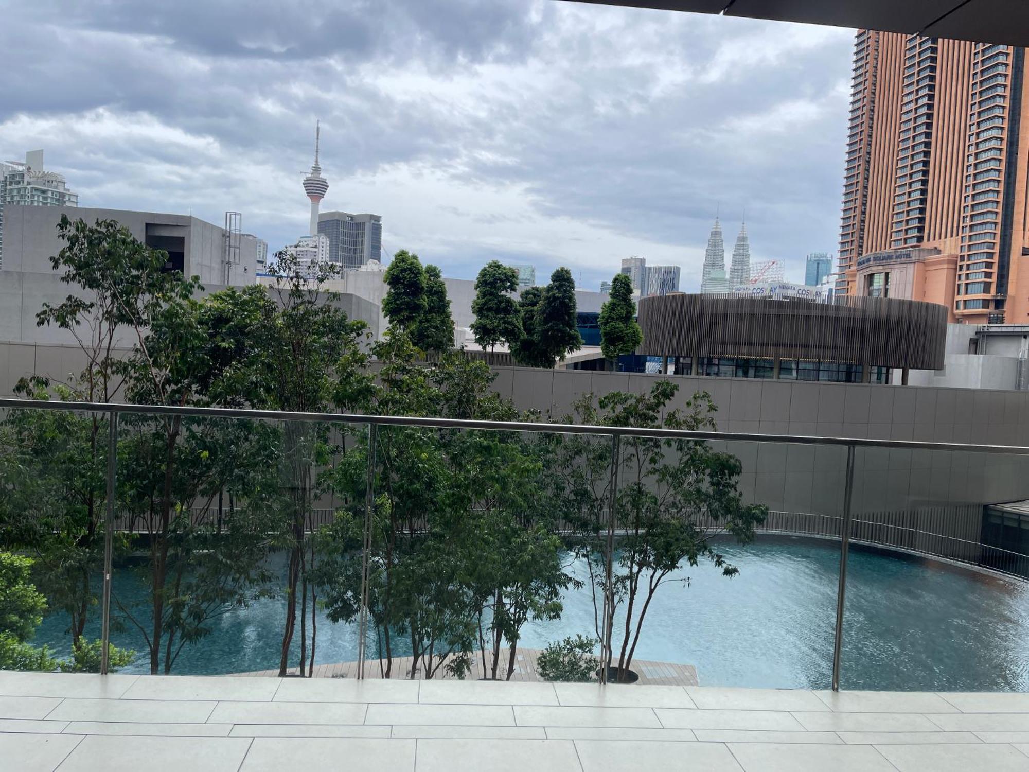 Pangsapuri In Bukit Bintang With Klcc View